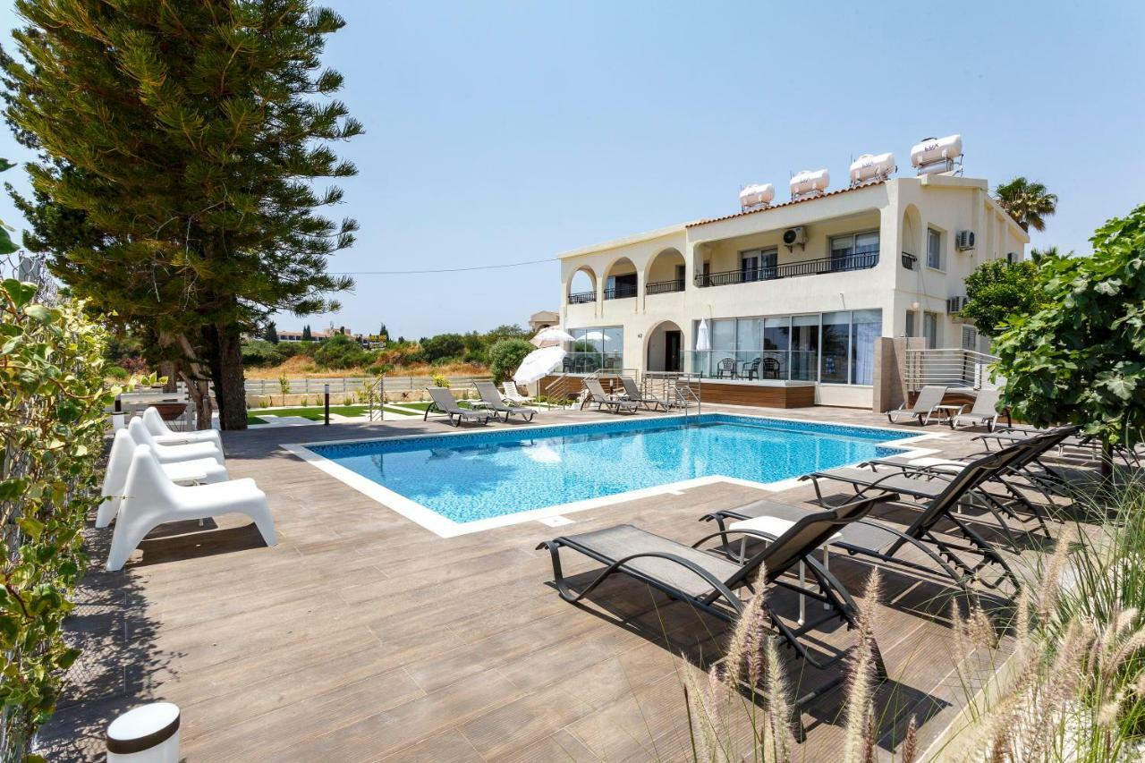 Sea Breeze Apartments - 3 Bedroom Apartment Peyia Exterior foto